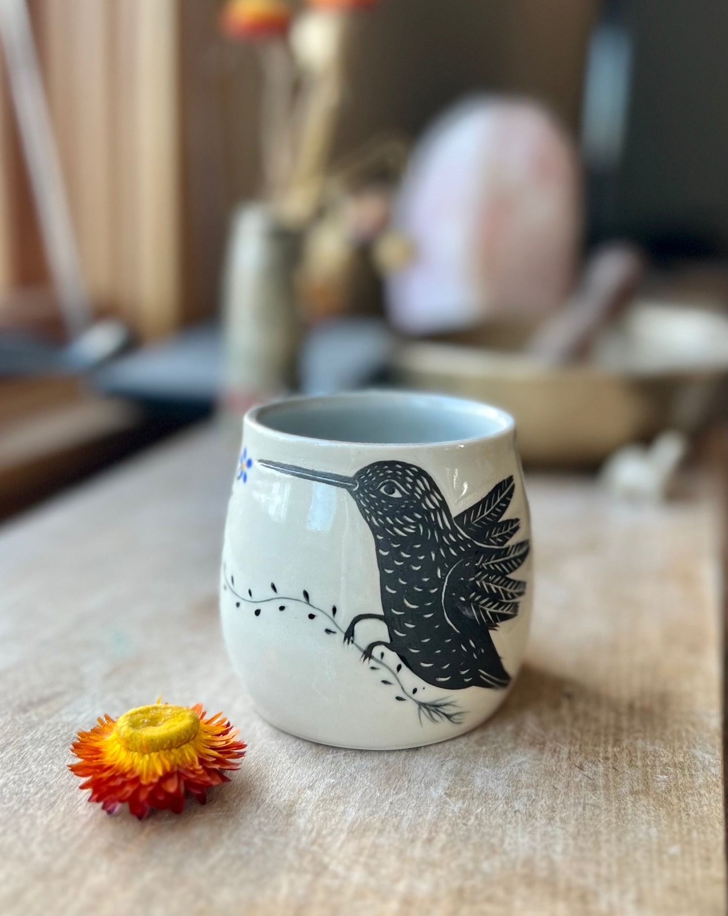 Hummingbird cup